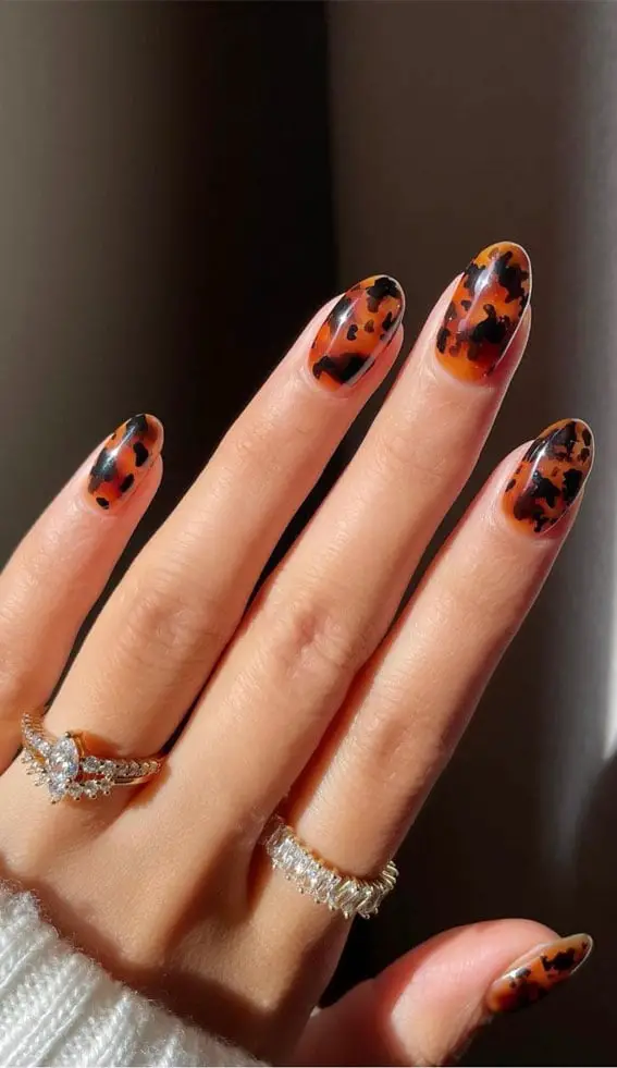 Medium Almond Semi-Sheer Tortoise Medium Almond Semi-Sheer Tortoise — Simple Tortoise Nails