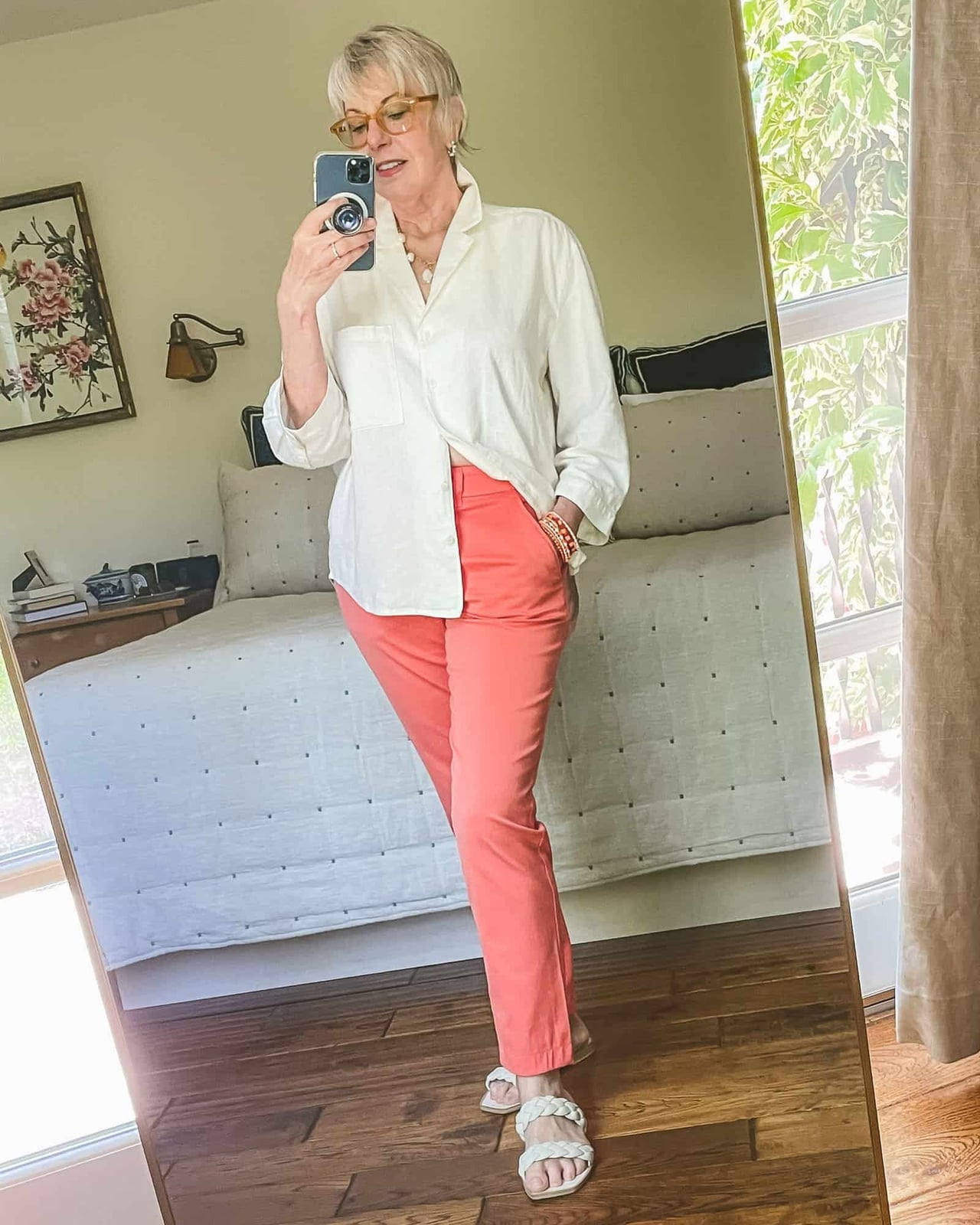Coral Trousers With White Linen Shirt Coral Trousers With White Linen Shirt — Simple Trouser Outfits