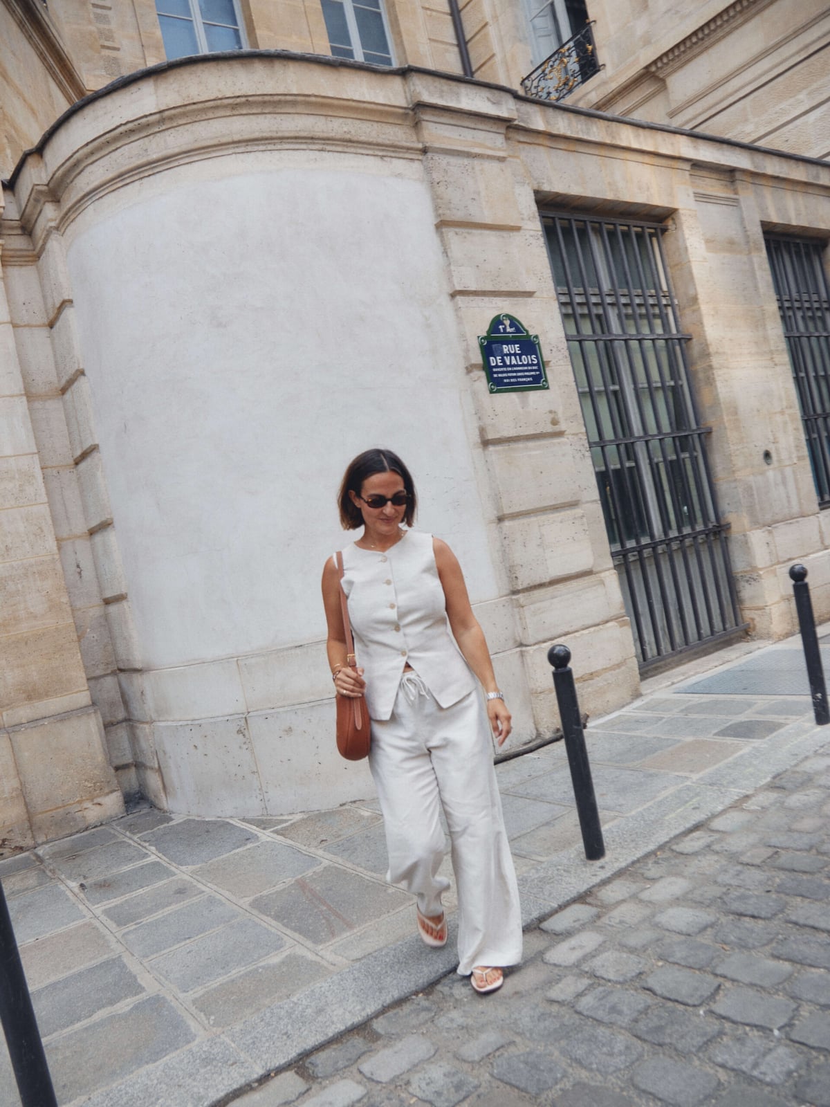 Effortless Off-White Linen Trousers And Vest Set Effortless Off-White Linen Trousers And Vest Set — Simple Trouser Outfits