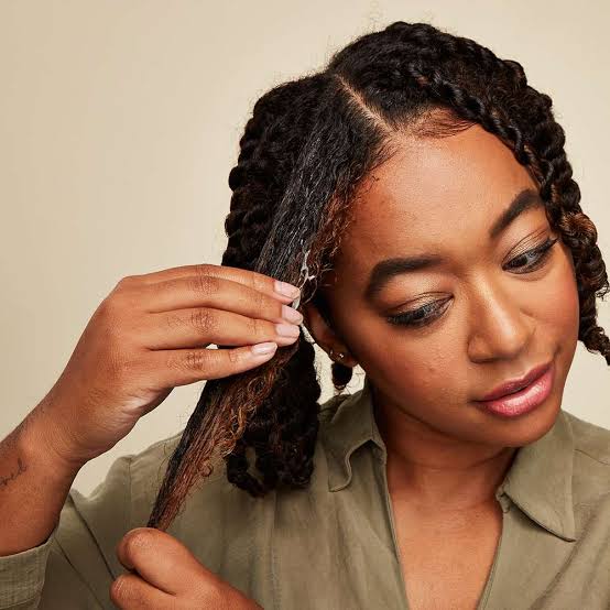 DIY Two Strand Twists Wet Look DIY Two Strand Twists Wet Look — Simple Two Strand Twists