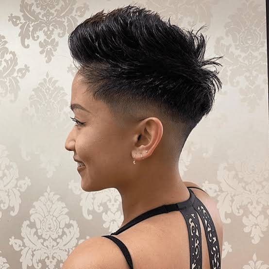 Dark Brown Disconnected Undercut With Spiky Fringe Dark Brown Disconnected Undercut With Spiky Fringe — Simple Undercut Hairstyles