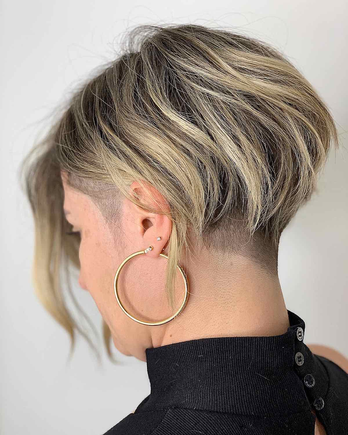 Dark Blonde Asymmetrical Bob With Shaved Undercut Dark Blonde Asymmetrical Bob With Shaved Undercut — Simple Undercut Hairstyles