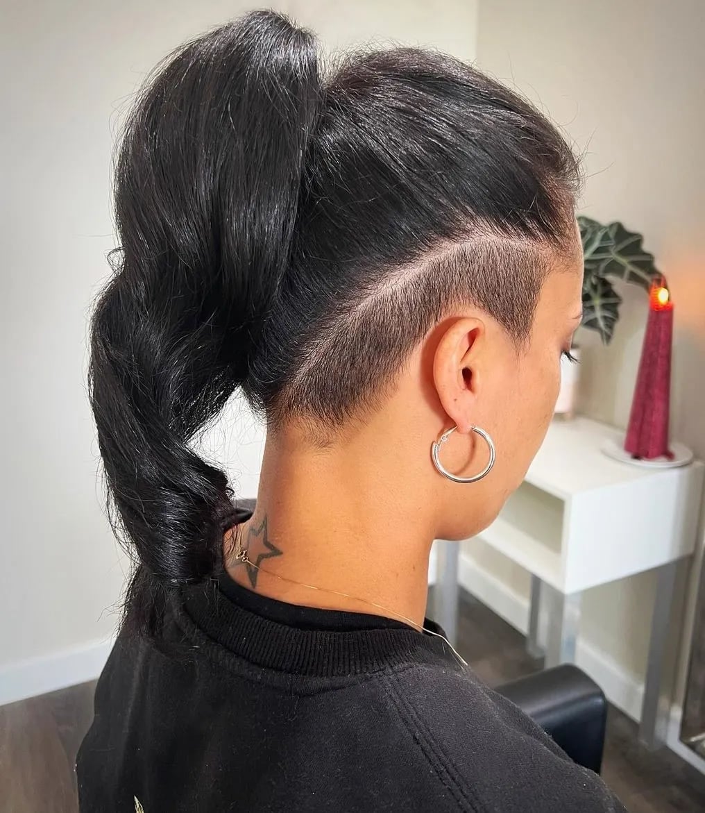 High Ponytail With Dramatic Side Undercuts High Ponytail With Dramatic Side Undercuts — Simple Undercut Hairstyles