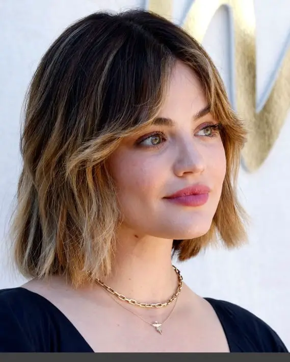 Chin Length Shag Bob With Curtain Bangs — Simple Volume Hair