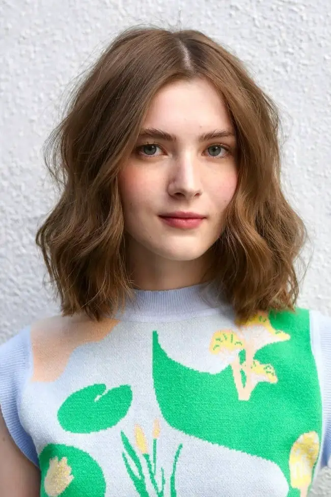 Shoulder Length Bob Soft Waves Shoulder Length Bob Soft Waves — Simple Wavy Haircuts
