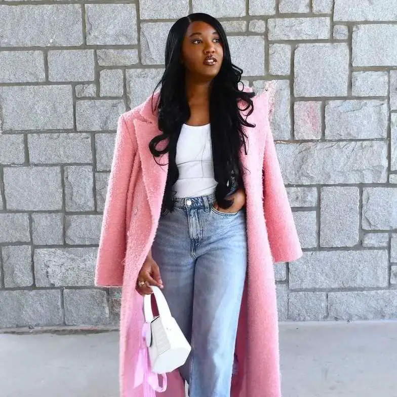 Long Textured Coat Over Casual Basics Long Textured Coat Over Casual Basics — Simple Weekend Outfits