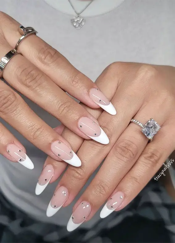 Medium Almond French With Scattered Stones Medium Almond French With Scattered Stones — Simple White French Tip Nails