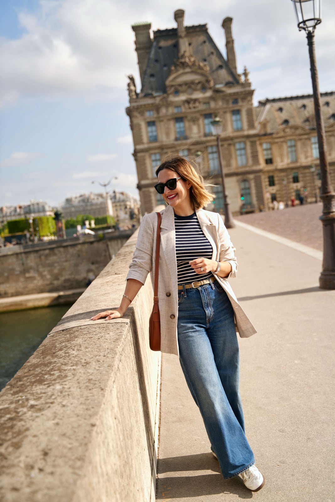 Beige Linen Blazer and Striped Tee with Wide Leg Blue Jeans Beige Linen Blazer and Striped Tee with Wide Leg Blue Jeans — Simple Wide Leg Jeans Outfits