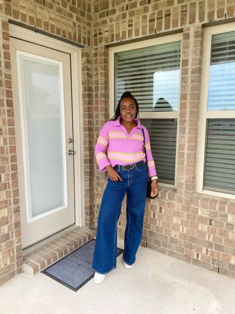 Striped Polo Sweater and Black Belt with Dark Wash Wide Leg Jeans Striped Polo Sweater and Black Belt with Dark Wash Wide Leg Jeans — Simple Wide Leg Jeans Outfits