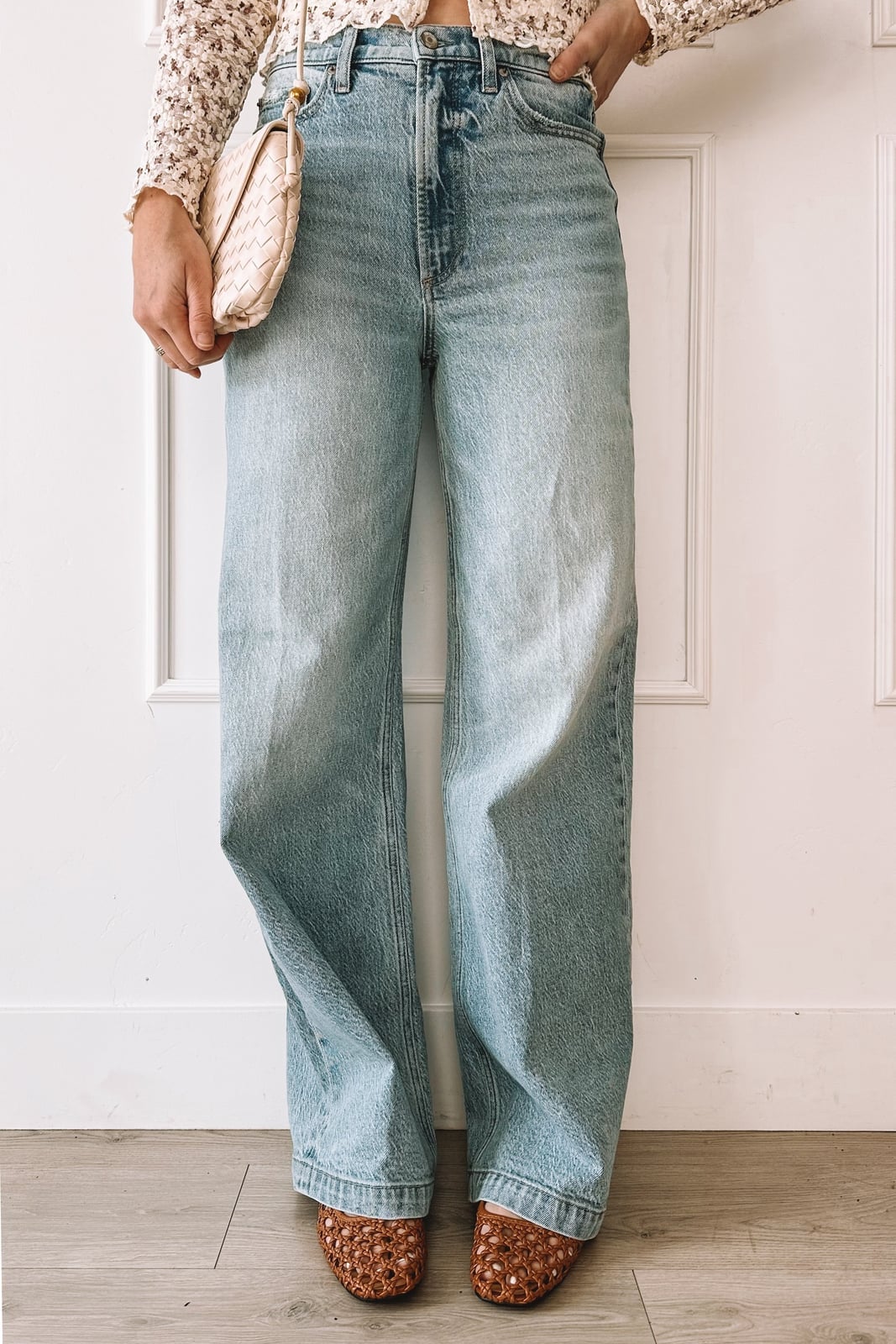Woven Flats and Clutch with Light Blue Washed Wide Leg Jeans Woven Flats and Clutch with Light Blue Washed Wide Leg Jeans — Simple Wide Leg Jeans Outfits