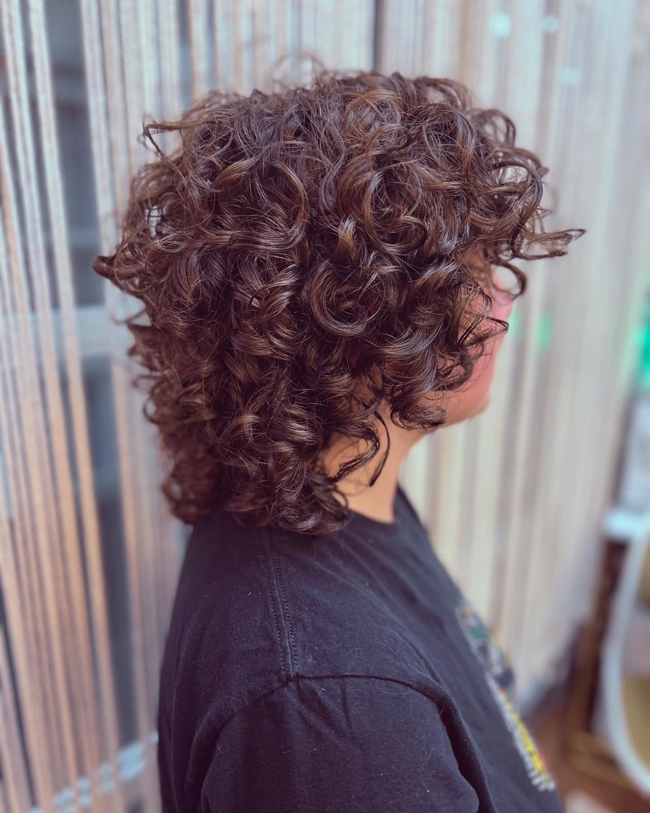 Collarbone Dark Brown Air Dried Curls — Simple Wolf Cut Curly Hair