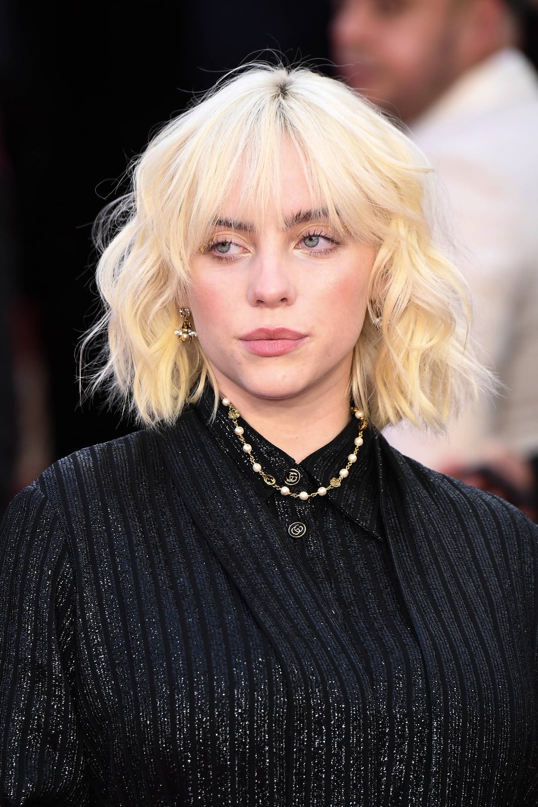 Dark Brown Collarbone Wolf Cut With Textured Layers Dark Brown Collarbone Wolf Cut With Textured Layers — Simple Wolf Cut Hair