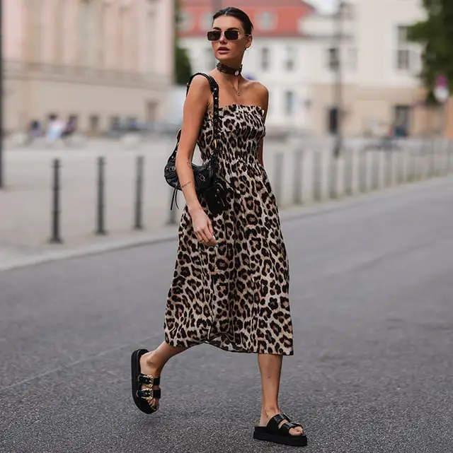 Leopard Print Strapless Midi Dress Leopard Print Strapless Midi Dress — Trendy Animal Print Outfits