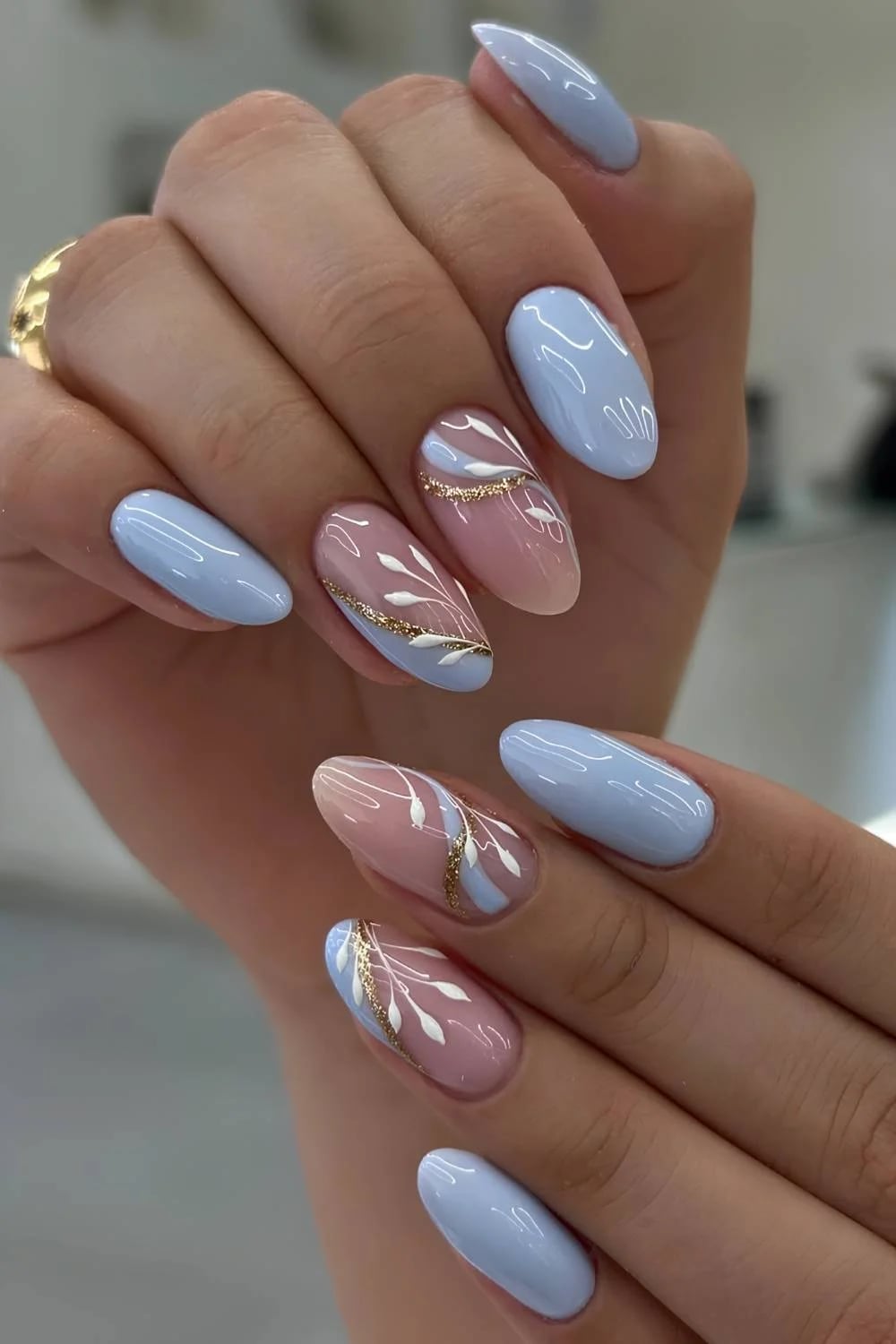 Sheer Pink Leaf Motif Baby Blue Oval Nails Sheer Pink Leaf Motif Baby Blue Oval Nails — Trendy Baby Blue Nails