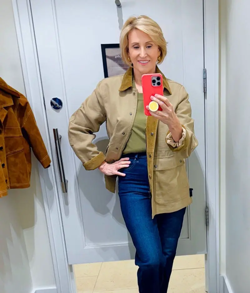 Tan Barn Jacket with Corduroy Collar and Olive T-Shirt Tan Barn Jacket with Corduroy Collar and Olive T-Shirt — Trendy Barn Jacket Outfit