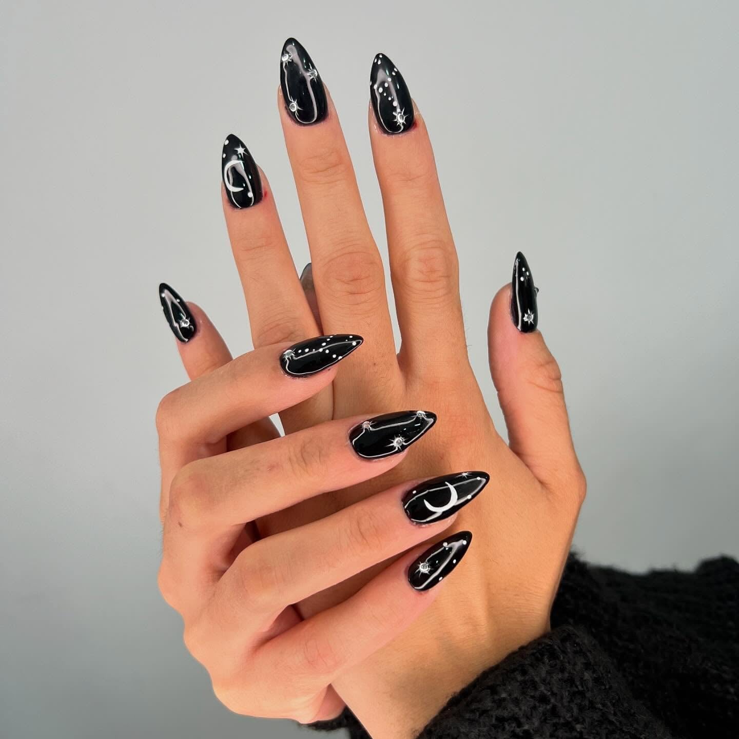 Long Almond Black With Silver Cuticle Accent Long Almond Black With Silver Cuticle Accent — Trendy Black Almond Nails