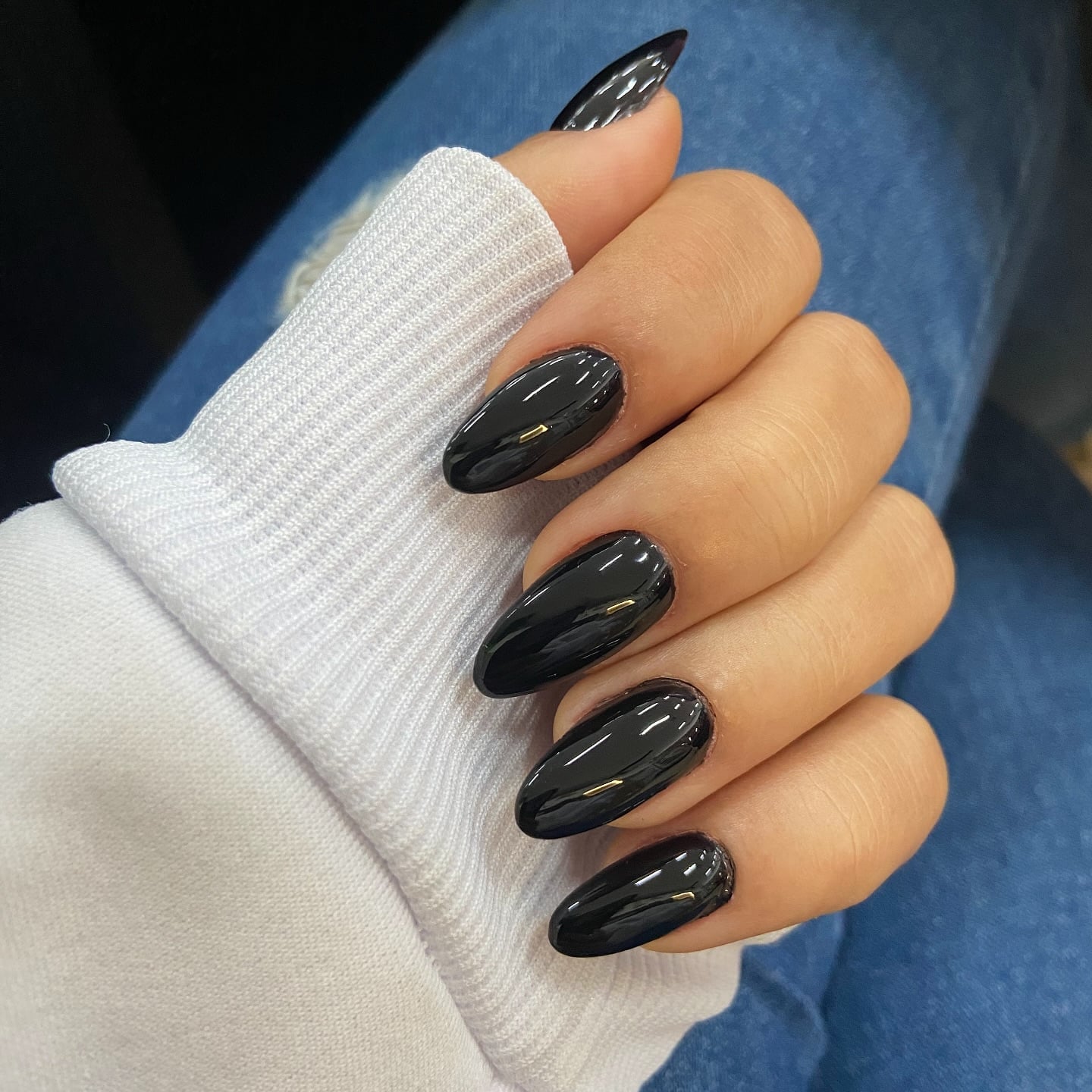 Perfectly Shaped Glossy Black Almond Nails Perfectly Shaped Glossy Black Almond Nails — Trendy Black Almond Nails