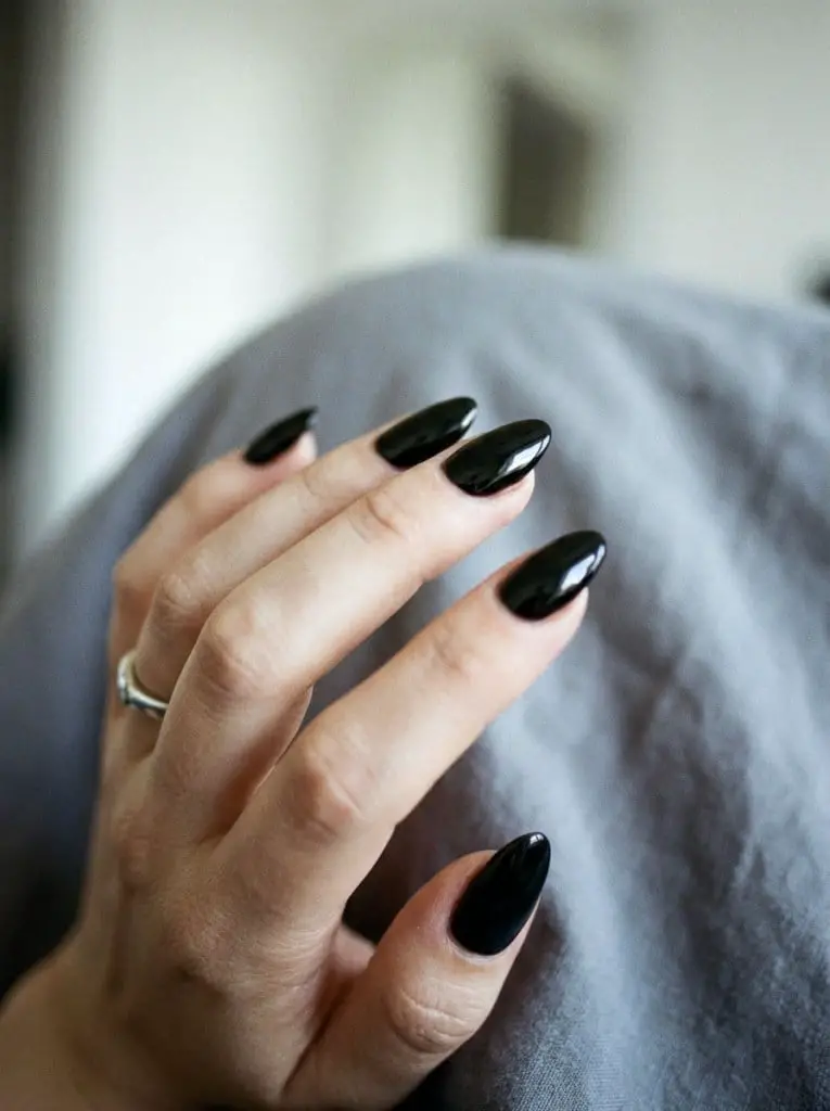 Long Opaque Black Glossy Almond Nails Long Opaque Black Glossy Almond Nails — Trendy Black Almond Nails