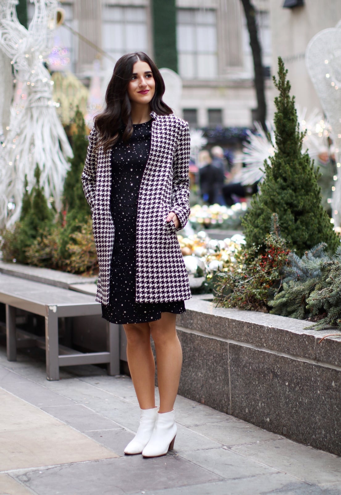 Houndstooth Coat Over Speckled Shift Dress — Trendy Black and White Outfits