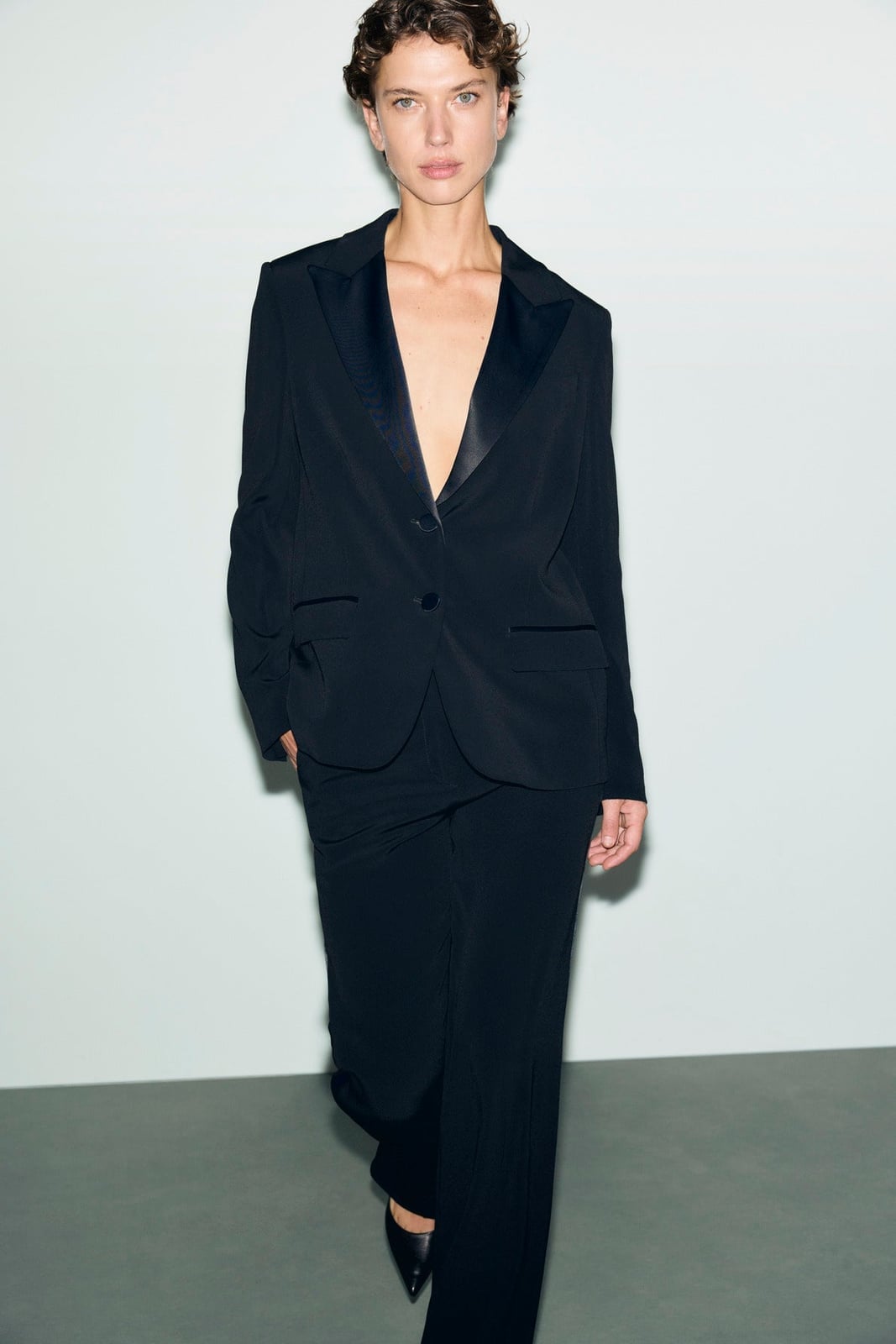 Black Tuxedo Blazer With Satin Lapels — Trendy Black Blazer Outfit
