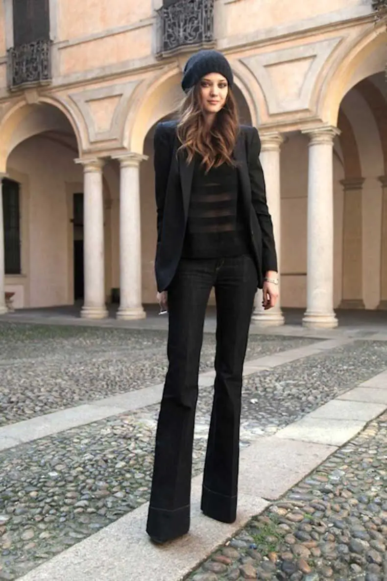 Black Flare Jeans with Blazer and Beanie — Trendy Black Flare Jeans Outfit