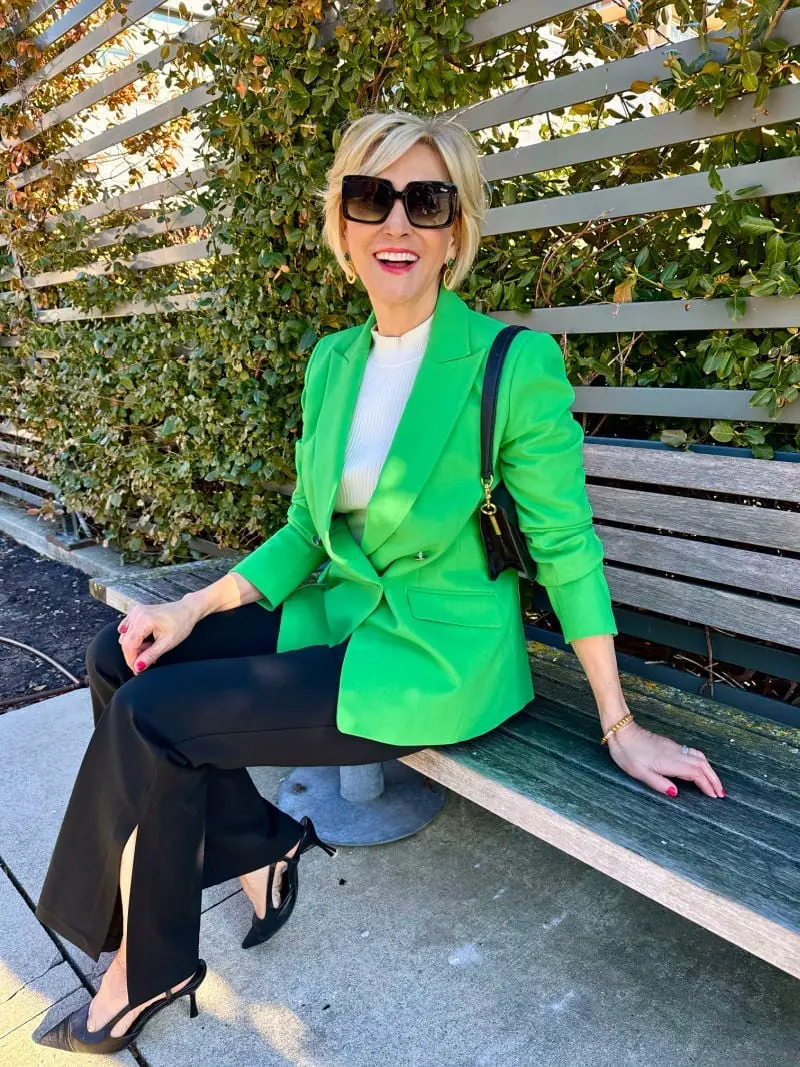 Bright Green Double-Breasted Blazer with Black Trousers Bright Green Double-Breasted Blazer with Black Trousers — Trendy Blazer Outfits