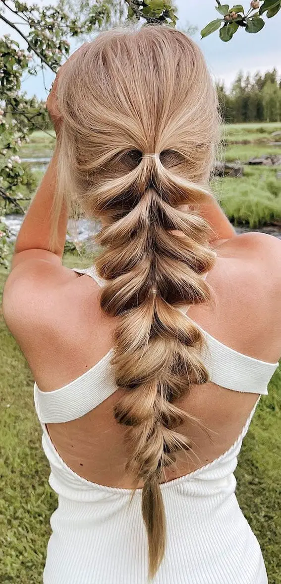 Textured Blonde Pull-Through Fishtail Braid Textured Blonde Pull-Through Fishtail Braid — Trendy Braids to the Back