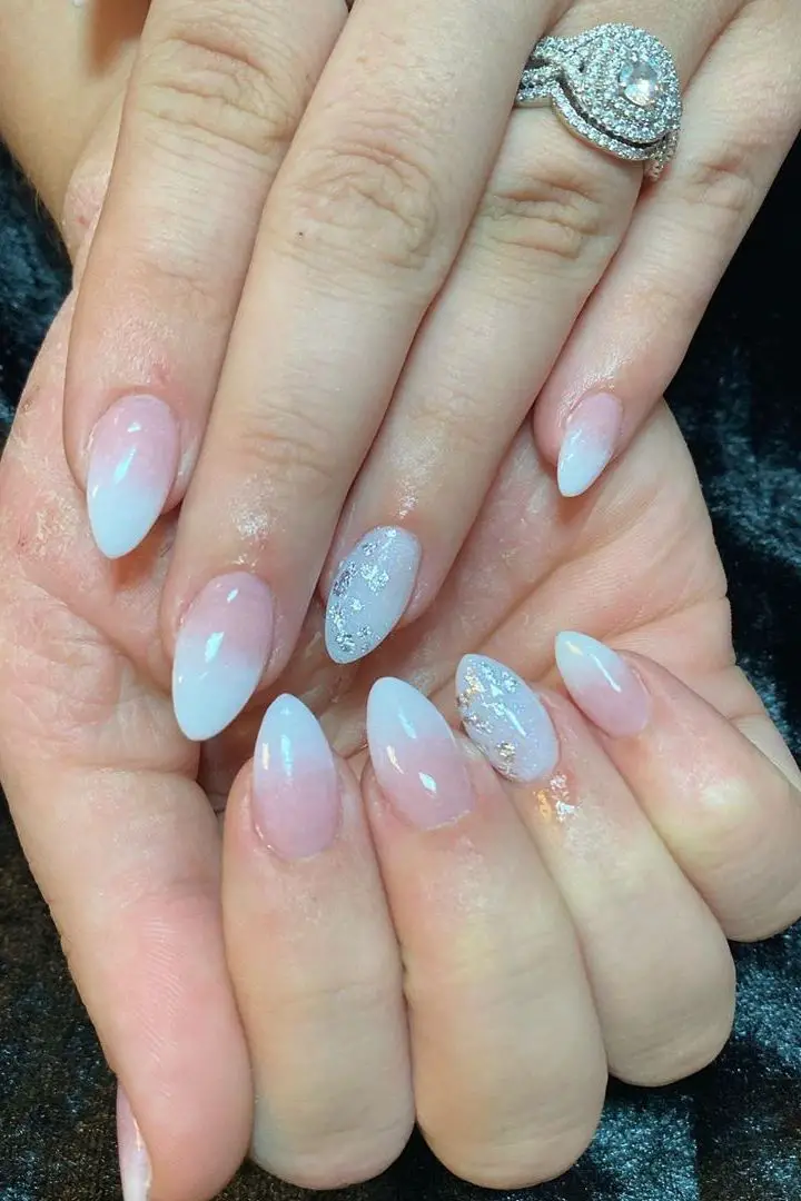 Medium Almond Ombre Rose Gold Foil Nails Medium Almond Ombre Rose Gold Foil Nails — Trendy Bridal Nails