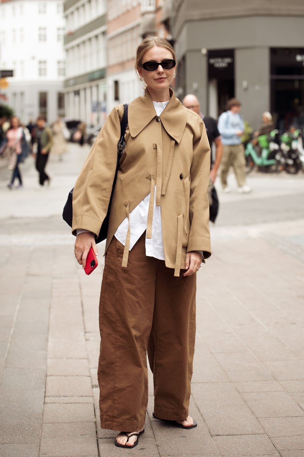 Wide-Leg Brown Trousers with Layered Jacket — Trendy Brown Outfits