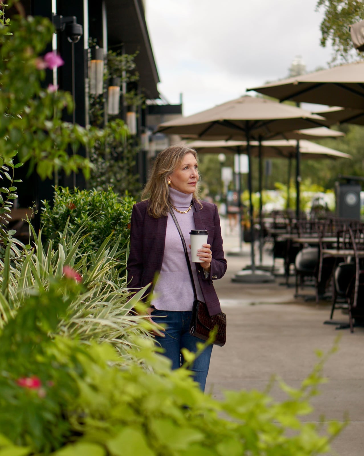 Purple Blazer with Lilac Turtleneck and Blue Jeans Purple Blazer with Lilac Turtleneck and Blue Jeans — Trendy Brunch Outfits