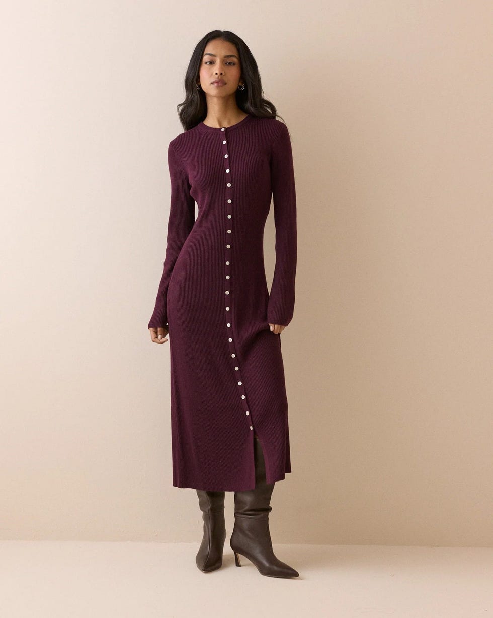 Deep Plum Ribbed Knit Long Sleeve Dress with Button Front — Trendy Burgundy Dress Outfit