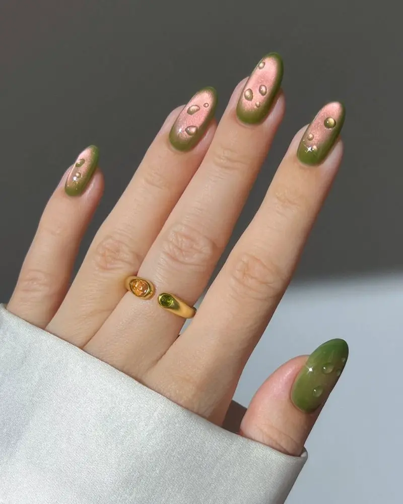 Green Pink Undertone 3D Drops Cat Eye — Trendy Cat Eye Nail Art