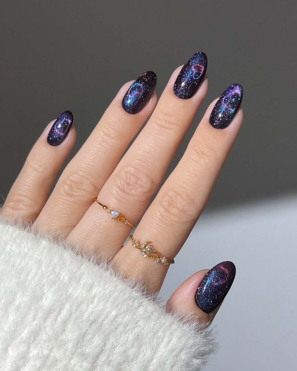 Dark Purple Galaxy Effect Short Oval — Trendy Cat Eye Nail Art