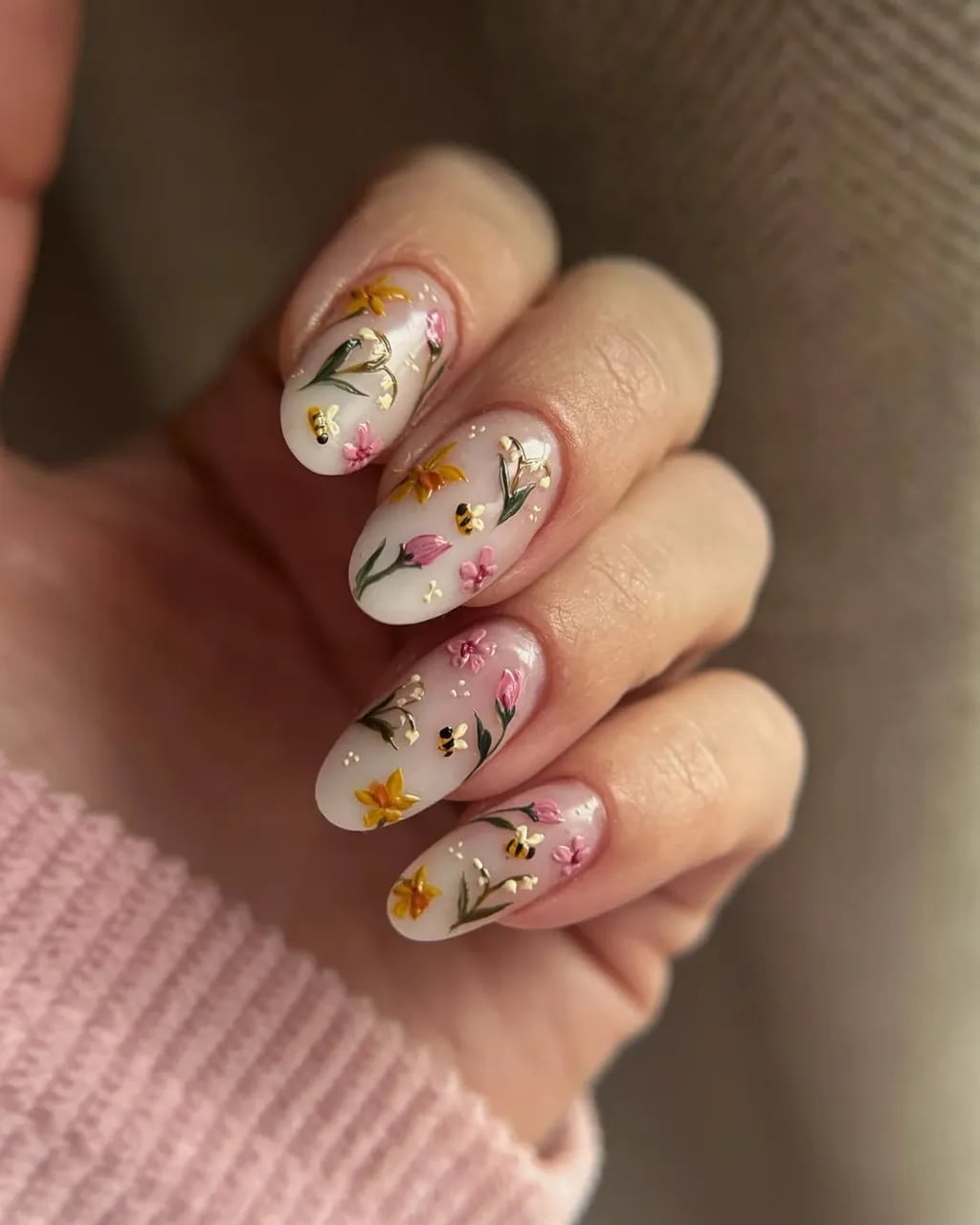 Short Almond 3D Floral Bee Milky Base Nails Short Almond 3D Floral Bee Milky Base Nails — Trendy Colorful Nails