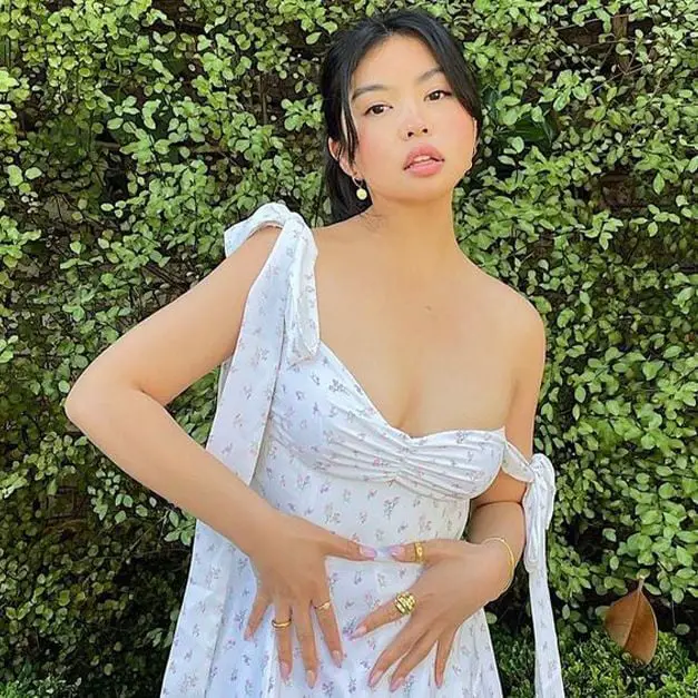 White Floral Dress with Off-The-Shoulder Neckline White Floral Dress with Off-The-Shoulder Neckline — Trendy Cottagecore Outfits