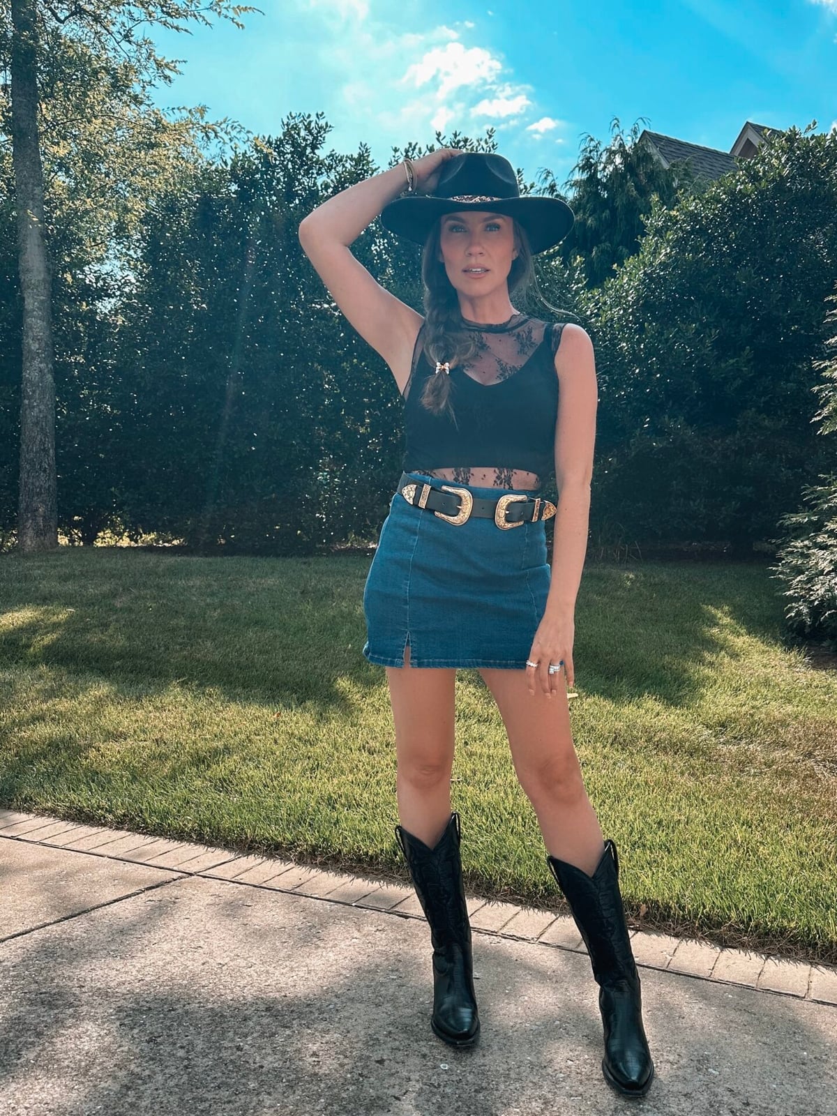 Lace Crop Top with Denim Skirt and Cowboy Hat — Trendy Cute Concert Outfit
