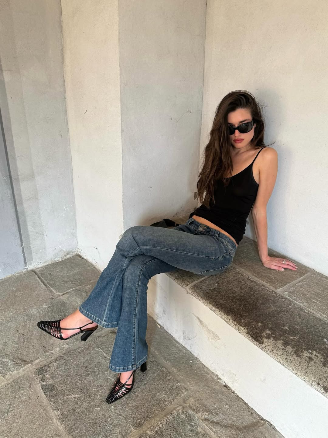 Blue Flare Jeans With Black Camisole Blue Flare Jeans With Black Camisole — Trendy Cute Jeans Outfit