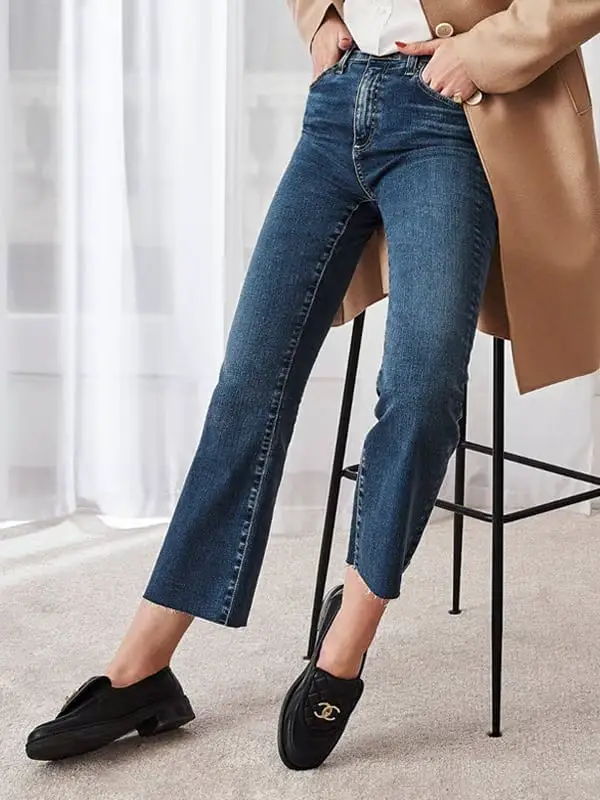 Cropped Flare Jeans With Loafers Cropped Flare Jeans With Loafers — Trendy Cute Jeans Outfit