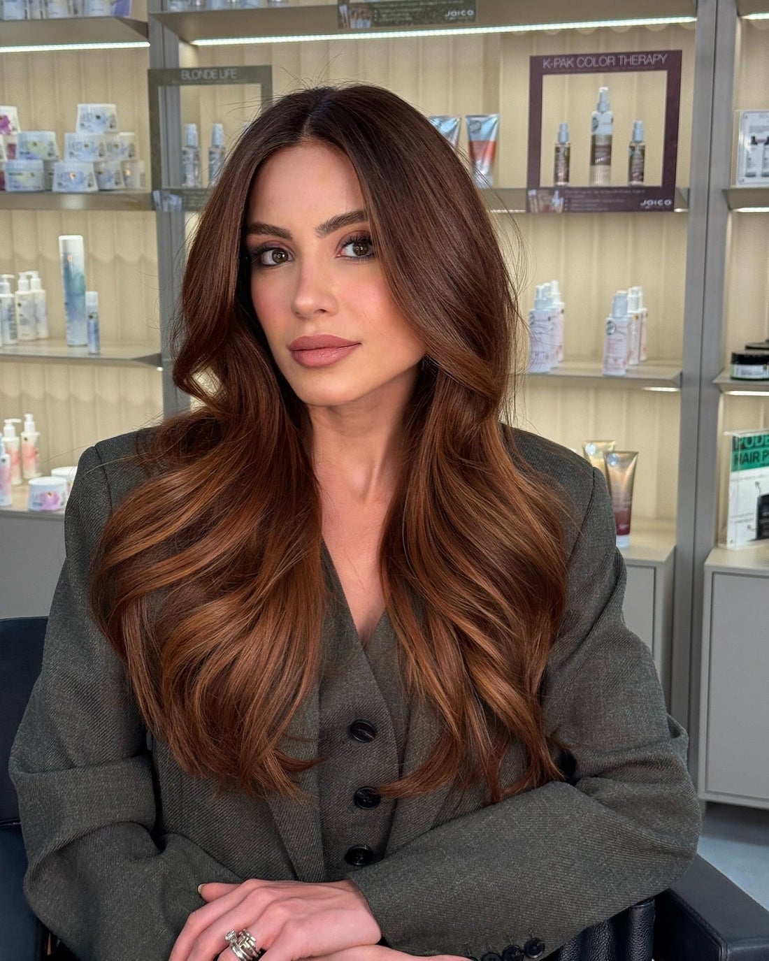 Mid-Back Length Warm Brown With Copper Highlights Mid-Back Length Warm Brown With Copper Highlights — Trendy Dark Hair Color