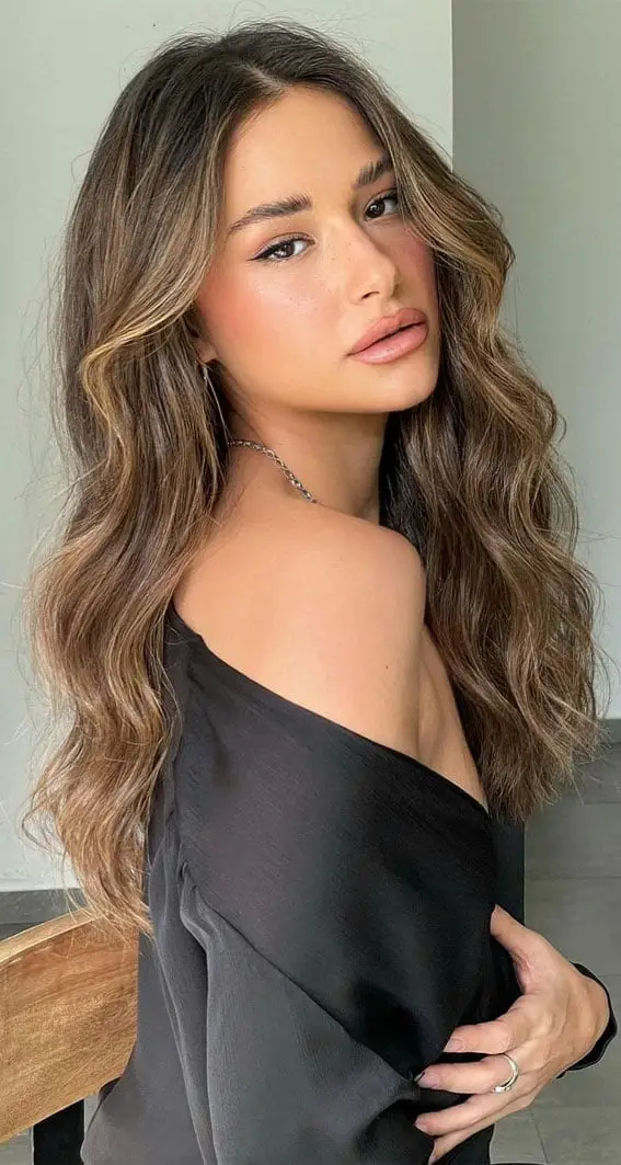 Collarbone Dark Brown With Honey Balayage Collarbone Dark Brown With Honey Balayage — Trendy Dark Hair Color