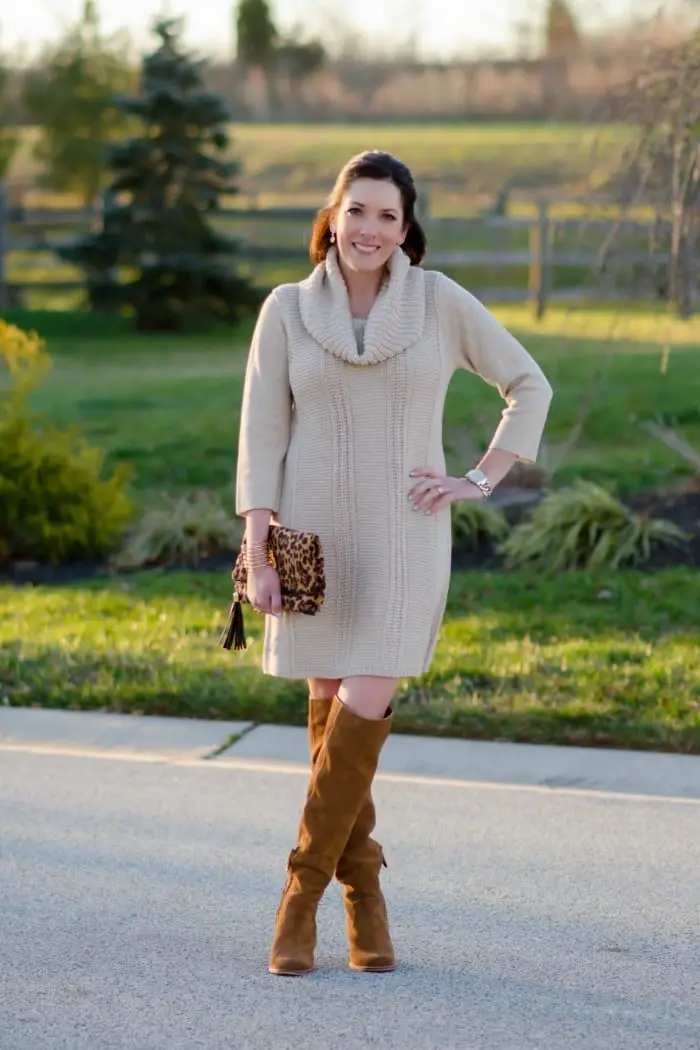 Oversized Sweater Dress with Suede Over-The-Knee Boots Oversized Sweater Dress with Suede Over-The-Knee Boots — Trendy Dress with Boots