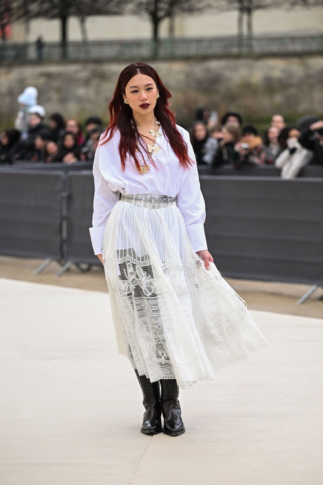 Lace Midi Dress with Oversized Shirt and Knee-High Boots Lace Midi Dress with Oversized Shirt and Knee-High Boots — Trendy Dress with Boots