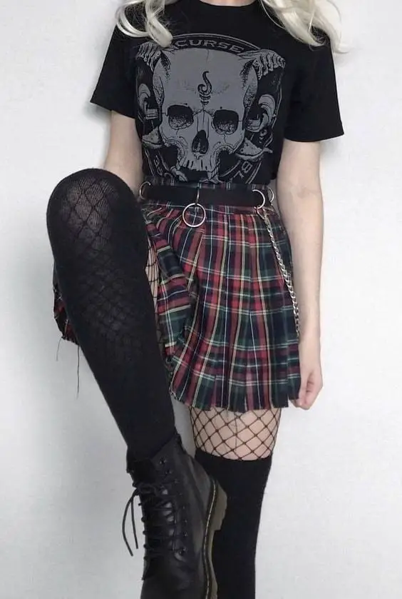 Graphic Tee and Plaid Mini Skirt with Fishnets and Combat Boots Graphic Tee and Plaid Mini Skirt with Fishnets and Combat Boots — Trendy Emo Style