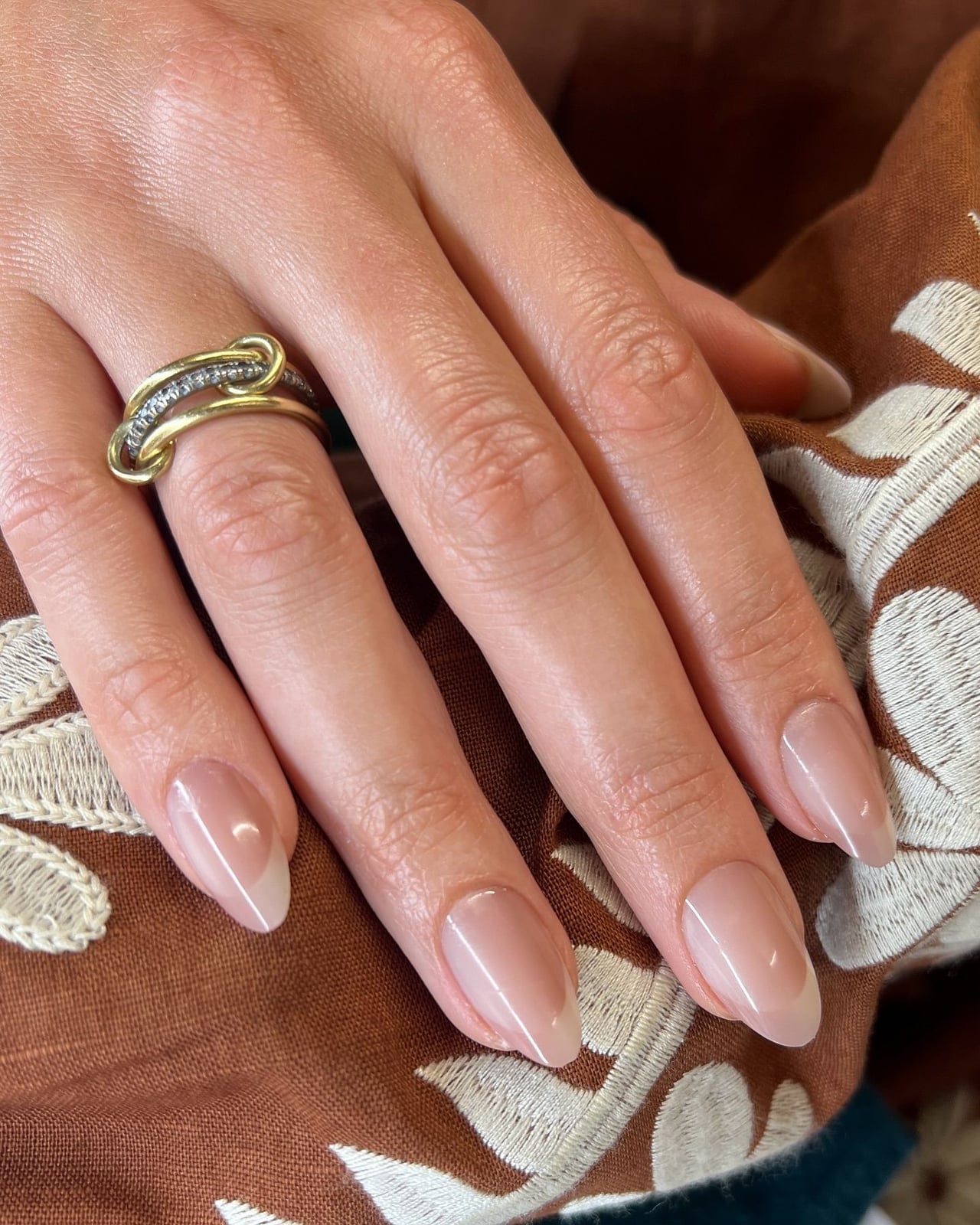 Sheer Nude With Sheer Pink Tip Nails Sheer Nude With Sheer Pink Tip Nails — Trendy Engagement Nails
