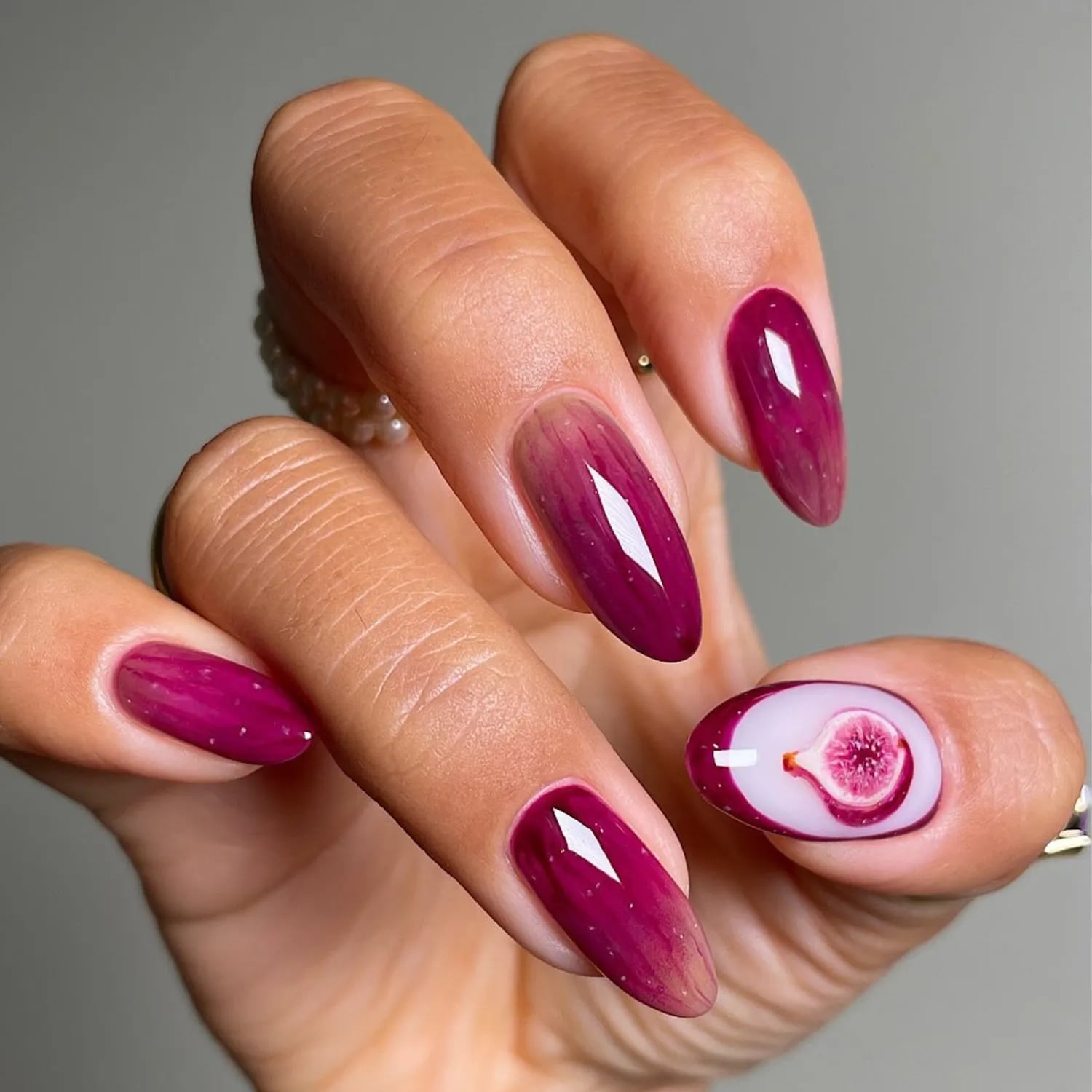 Pink Purple Ombre Glitter Fig Slice Medium Almond Nails Pink Purple Ombre Glitter Fig Slice Medium Almond Nails — Trendy Gel Nails Polish
