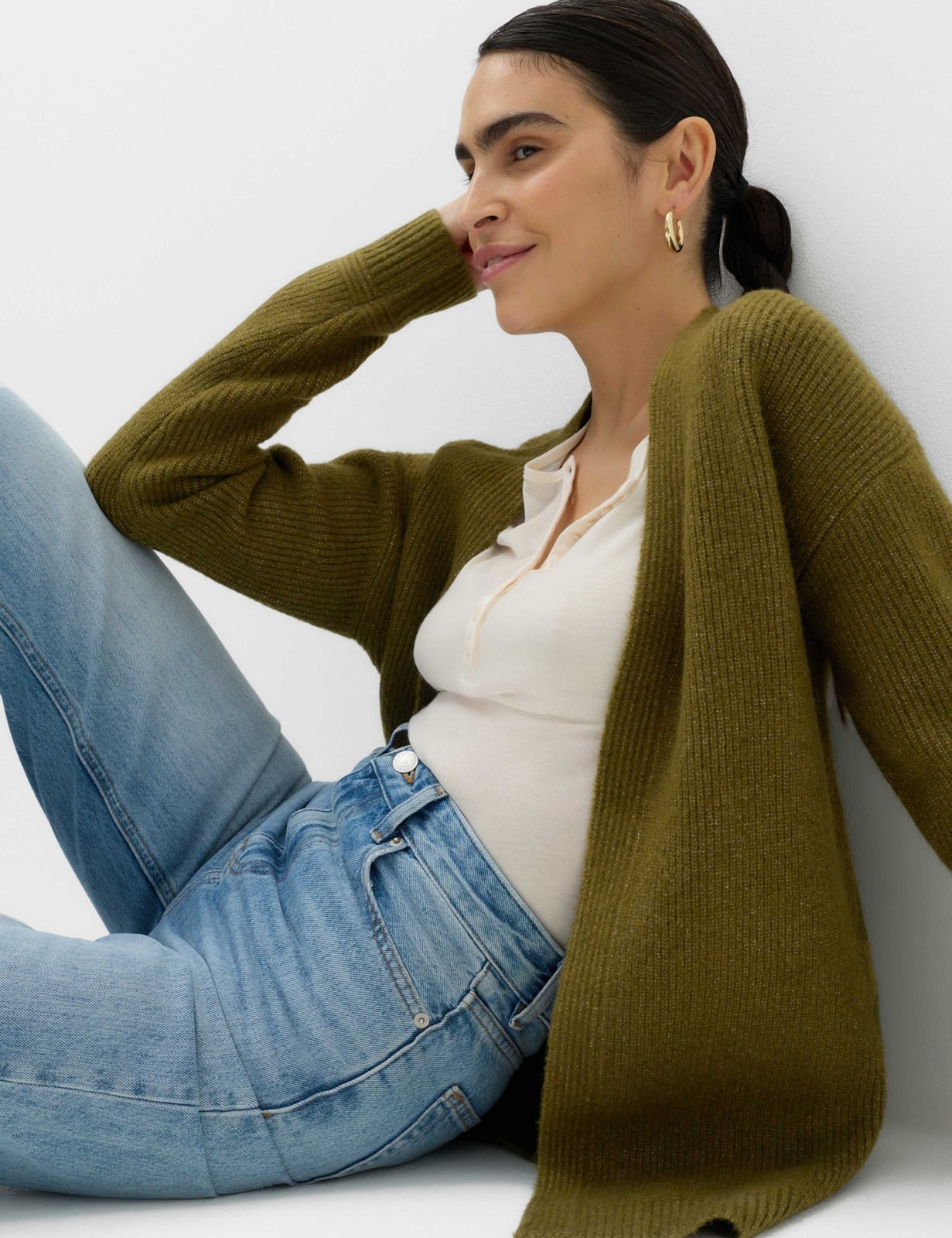Olive Green Ribbed Cardigan With Pink Top Olive Green Ribbed Cardigan With Pink Top — Trendy Green Cardigan Outfit