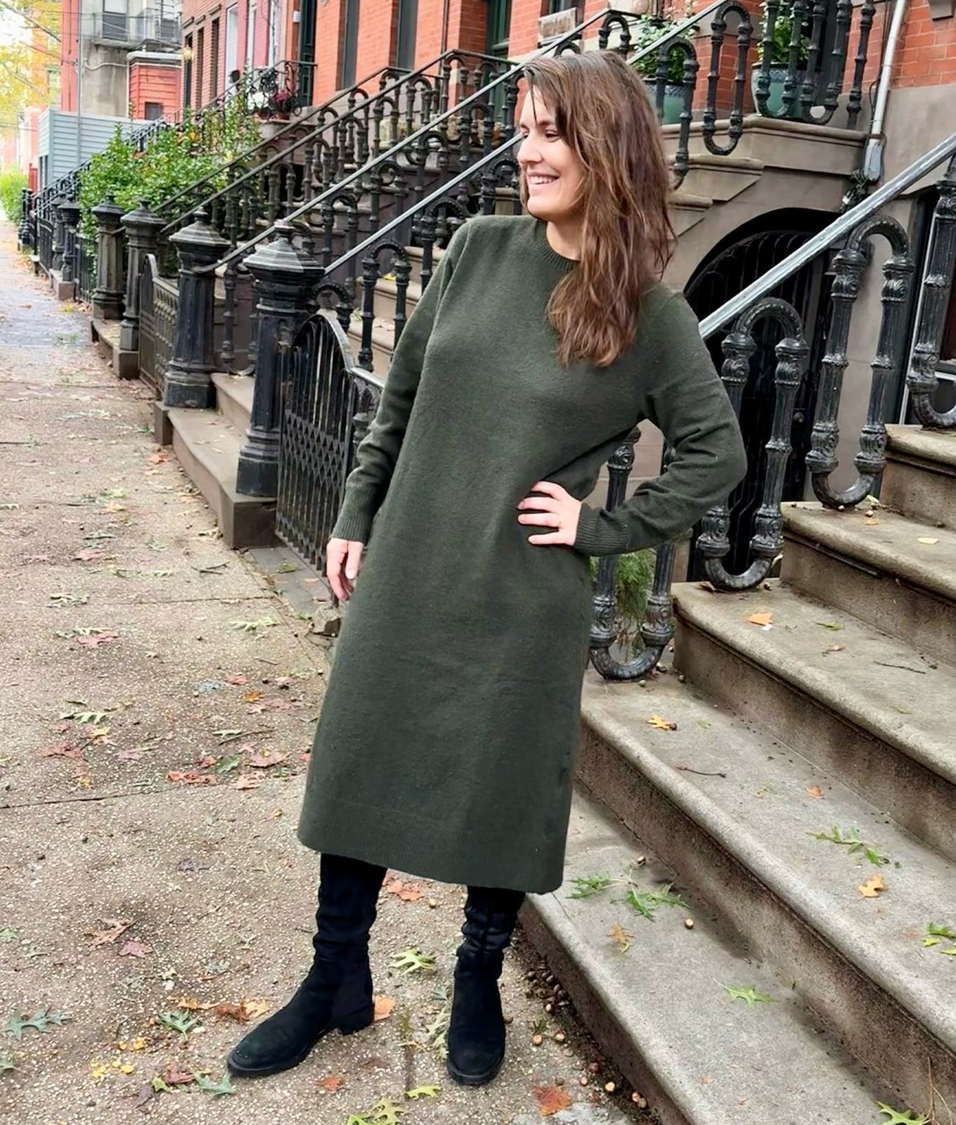 Dark Green Long Sleeve Sweater Dress with High Slit Dark Green Long Sleeve Sweater Dress with High Slit — Trendy Green Sweater Outfit