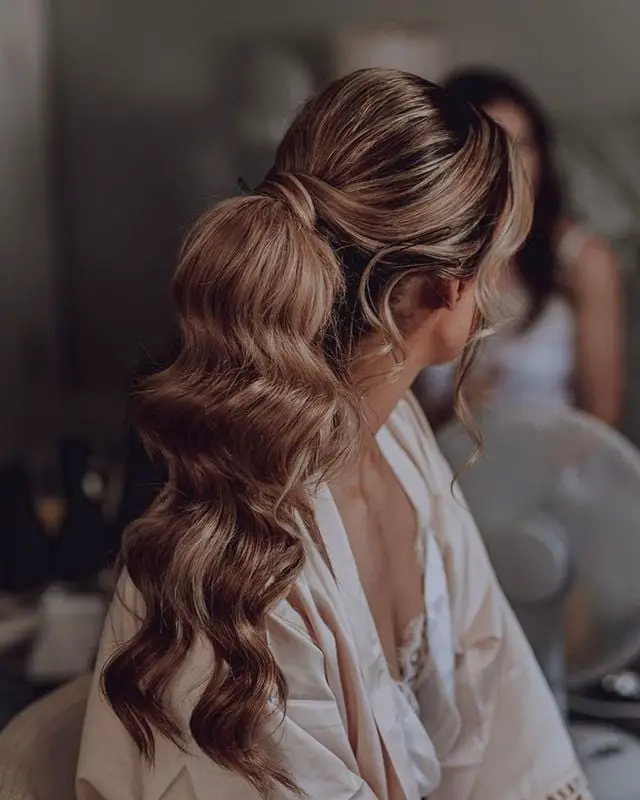 Voluminous Wavy Blonde Ponytail Voluminous Wavy Blonde Ponytail — Trendy Hair Up Hairstyles