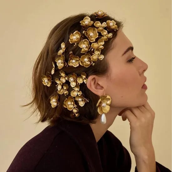 Chin Length Bob With Gold Floral Clips Chin Length Bob With Gold Floral Clips — Trendy Hair with Clips
