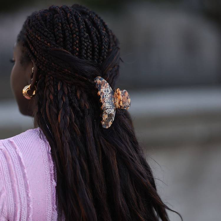 Mid-Back Dark Brown Braids Half-Up Half-Down Mid-Back Dark Brown Braids Half-Up Half-Down — Trendy Hairstyles for Black Women Braids